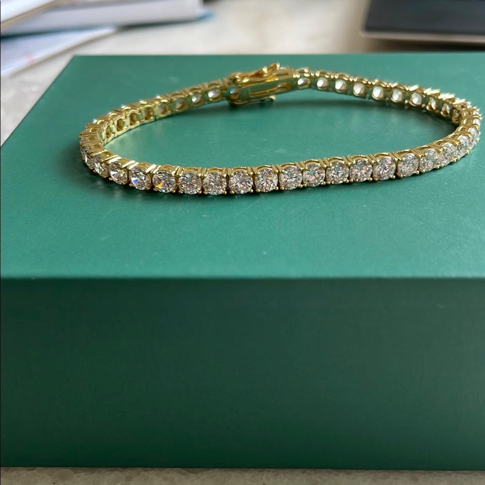 Elegant Gold Tennis Bracelet
